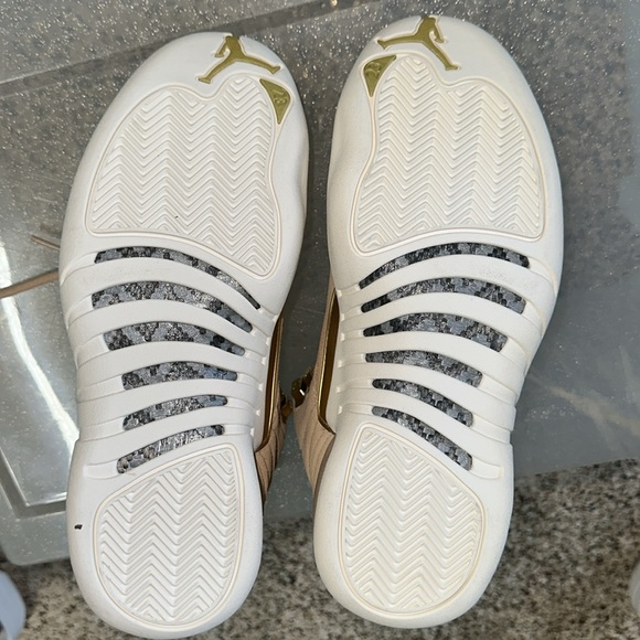 Jordan’s - Picture 4 of 7